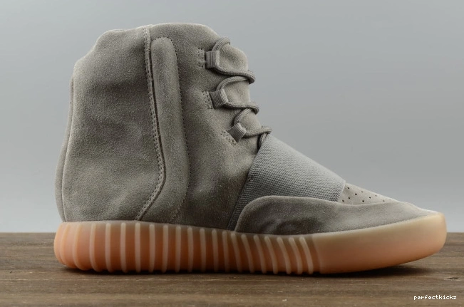 ADIDAS YEEZY GREY BOOST LIGHT BB1840 GLOW GUM 750 DARK 0713